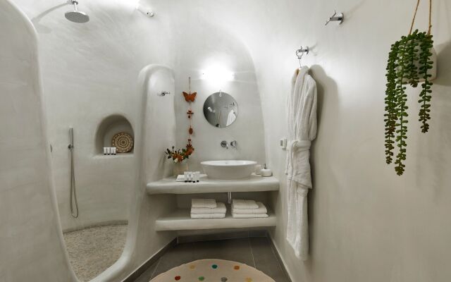 Mellow Luxury Cave