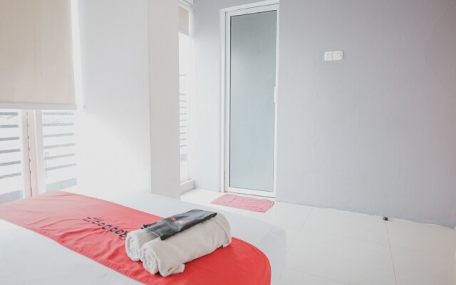 RedDoorz Plus @ Kapuk Business Park