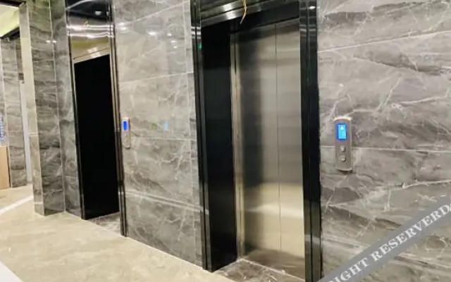 Changchun Shangjia Light Luxury Hotel