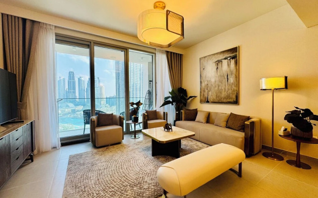 Venduras Luxe 4Br Fountain & Burj View