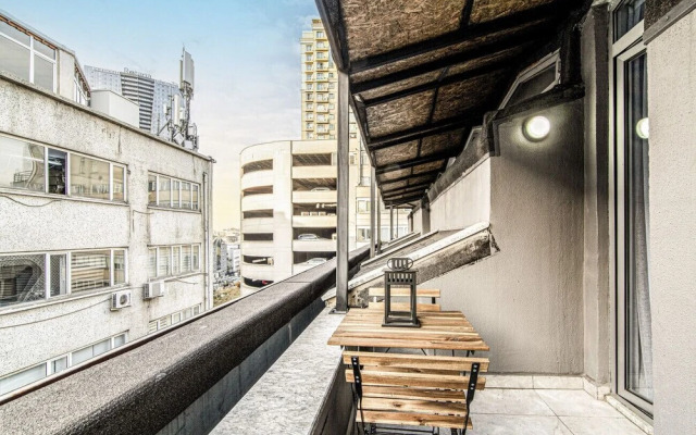 Fully Furnished Flat With Balcony in Sisli