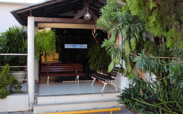 Hotel Aeroporto Montese Star