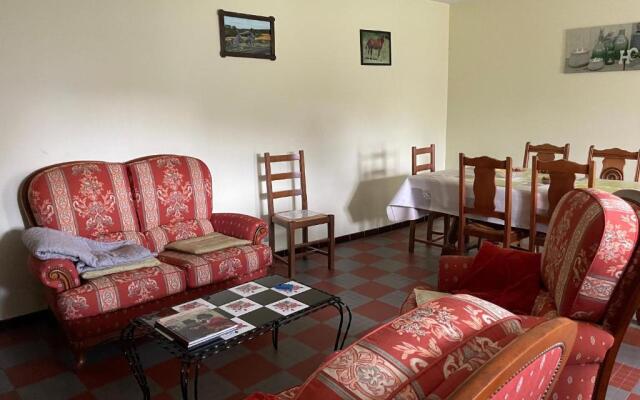 Gîte La Chapelle-aux-Choux, 3 pièces, 4 personnes - FR-1-410-155