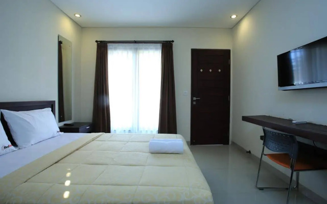 Kara Residence by RedDoorz