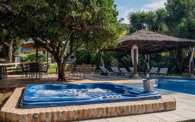 Opulent Villa in Casares With Luxurious Pool House & Jacuzzi