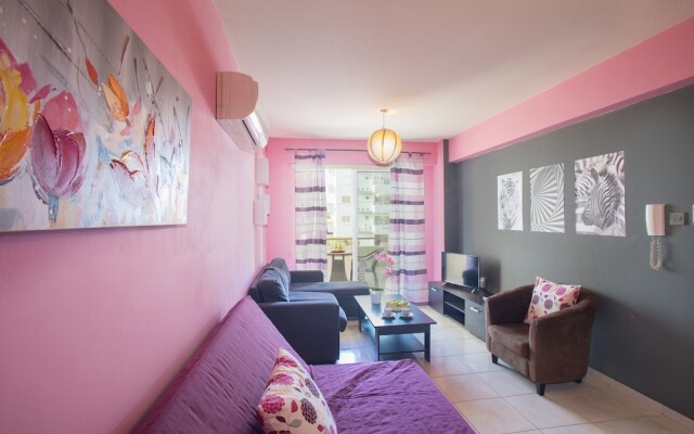 Mackenzie Rose Suite