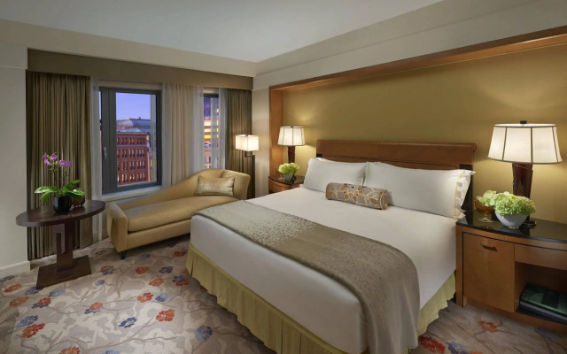 Mandarin Oriental, Boston