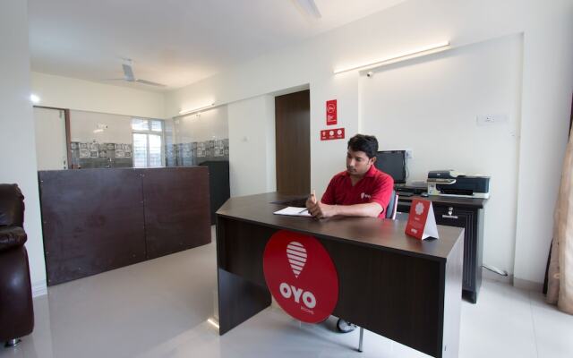 OYO 9052 Leisurely Abode