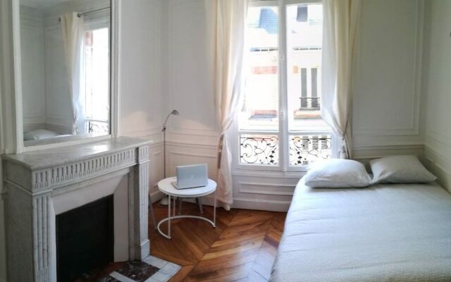 Appartement 2 Chalgrin Paris