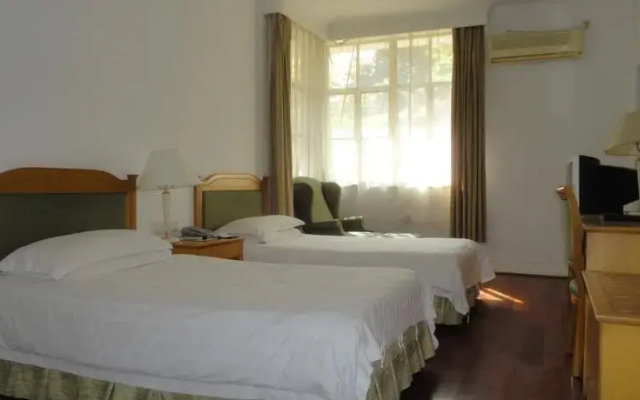 Shanghai Federation of Trade Unions Huangshan Resort