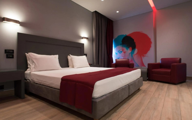 Pines Hotel