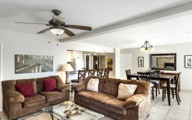 Green Island Apartments - Coral Beach