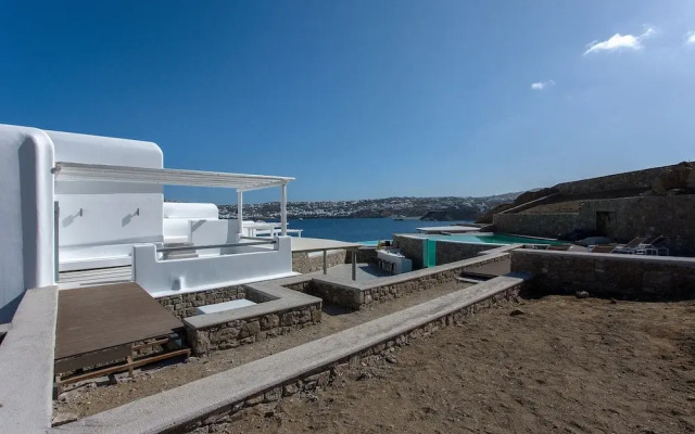Villa Sapphire 6BR Hot Tub & Pool Ornos