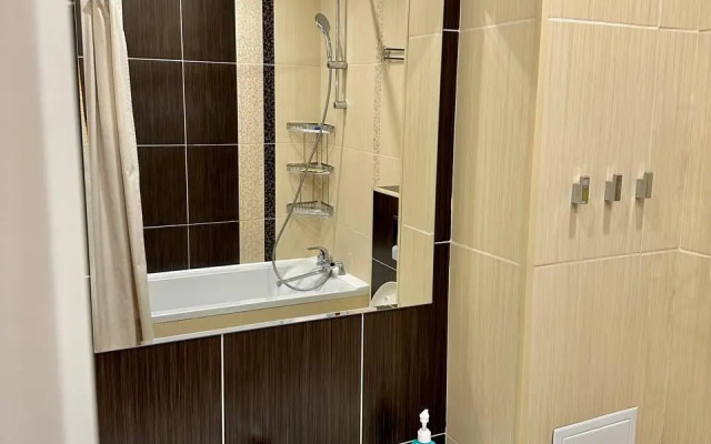 Апартаменты на улице Ады Лебедевой 47