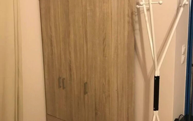 1 Bed Apt - Sleeps 2 - Free Parking - Sea View