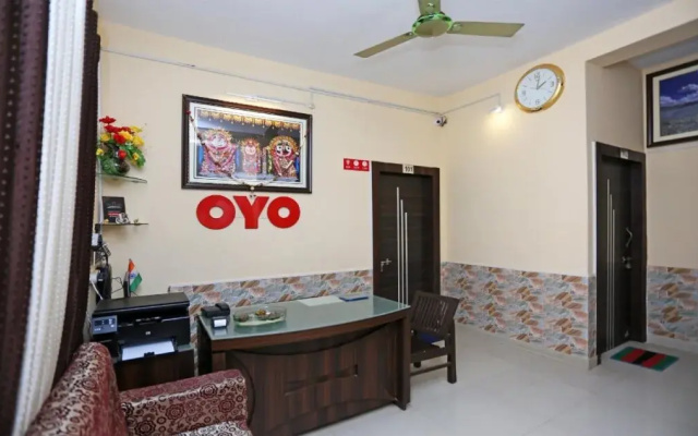 OYO 18417 Sri Hari Guest House