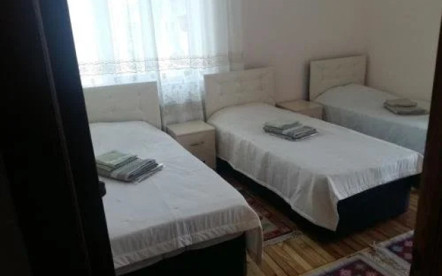 Batumi Hostel 10 - 11