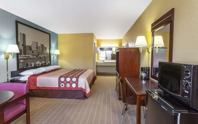 Super 8 Jessup/Baltimore Area
