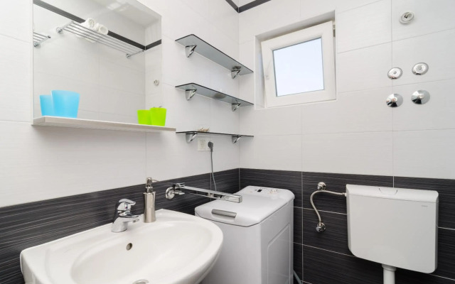Apartments Matana Chano
