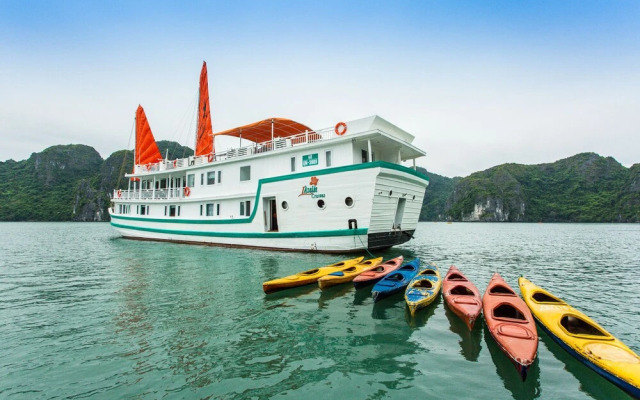 L'Azalee Classic Day Cruise 4,5 hours