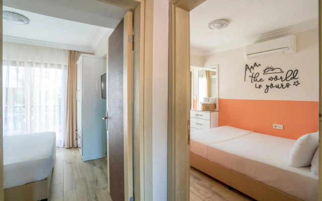 XOX Apart Hotel