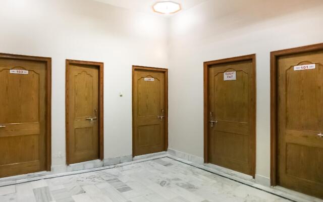 Maitri Paying Guest House by OYO Rooms