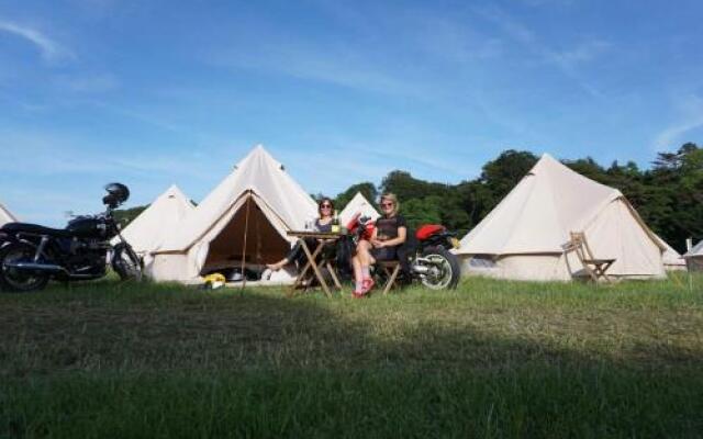 Silverstone Glamping and Pre-Pitched Camping with intentsGP