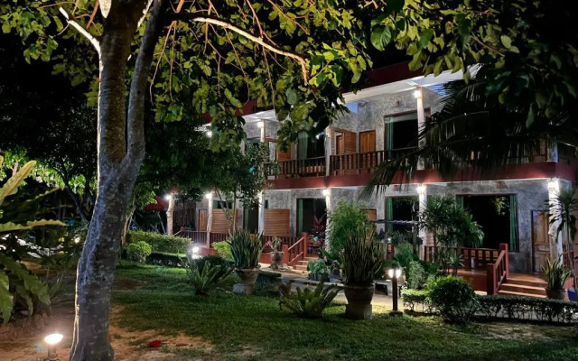 Ban Chom Samed Resort