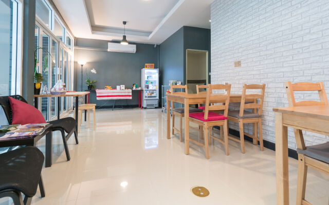 The Little Pig Sukhumvit