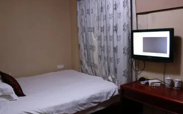 Hailun Hotel