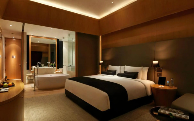 The Roseate New Delhi