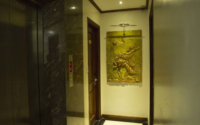 New Lotus Hotel