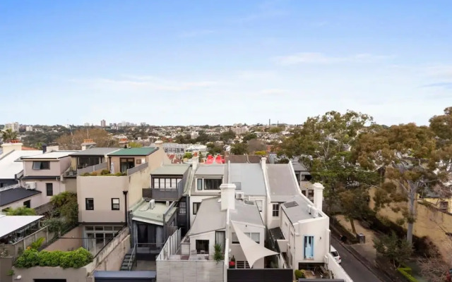 Lovely Apartment in Darlinghurst