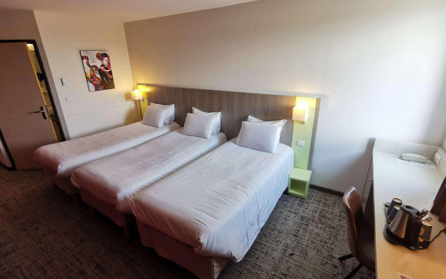 Mercure Chartres Est