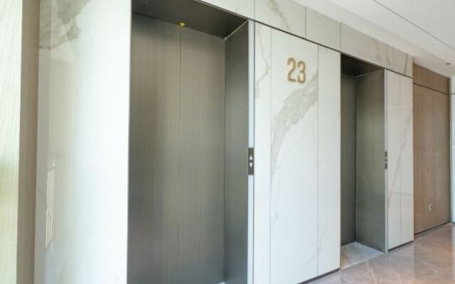 Home Livable International Apartment (Shenzhen International Exhibition Center Store)
