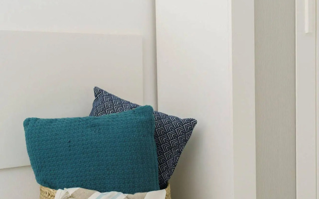 BYPILLOW House