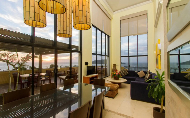 Royal Villas Resort