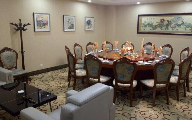 Kelly Business Hotel