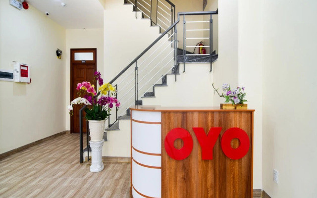 OYO 775 Sea House Hotel & Apartment