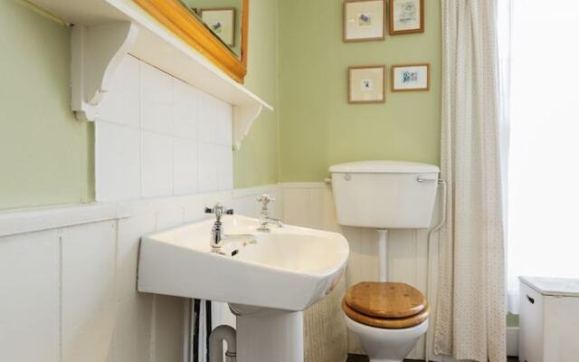 Veeve  Grand Greenwich 5 Bed House On Hyde Vale
