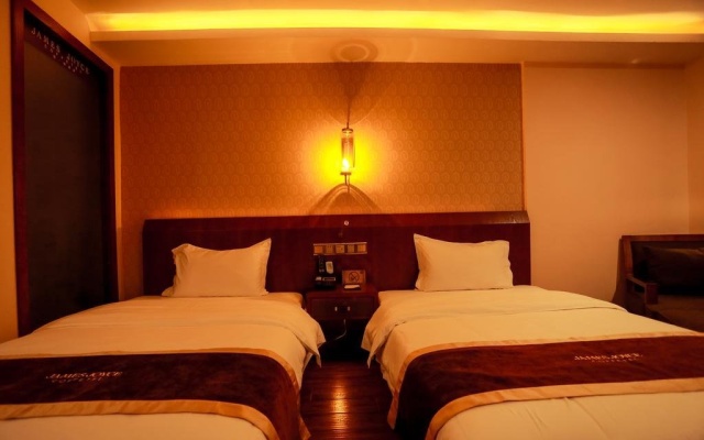 James Joyce Coffetel Hotel Chengdu Baicao Street Metro Station Branch – Guest Rooms – Chengdu