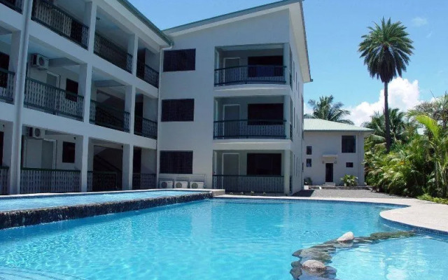 Hexagon Intl (2 Bdrm Apt)