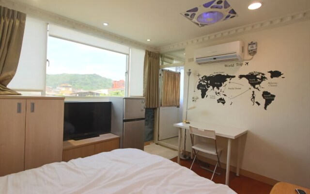 W Hostel
