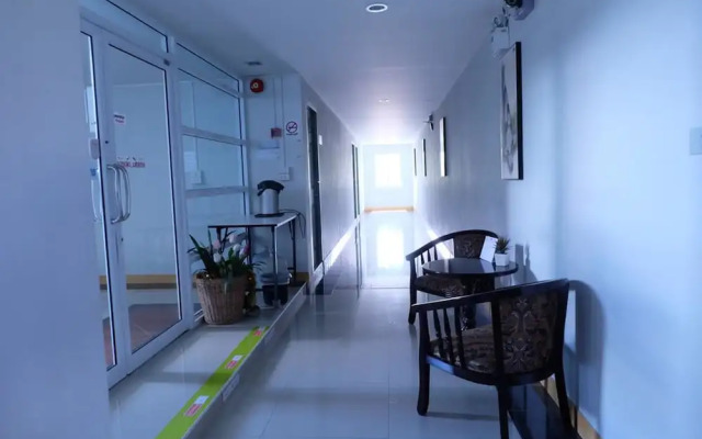 Siri Sothorn Apartment