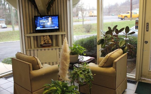 Executive Inn