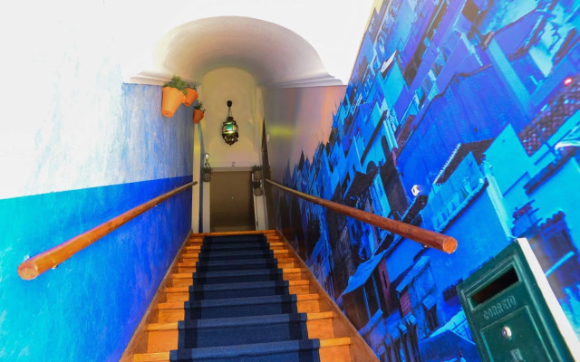 Al-Ushbuna Residence & Hostel