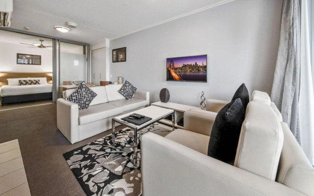The Capitol Apartments