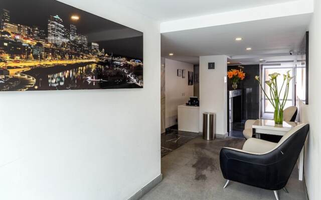 Apartasuite Edificio Monir