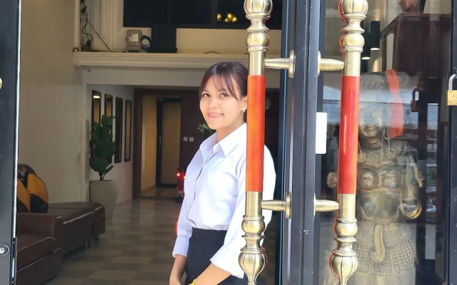 Sun Chakra Boutique Hotel