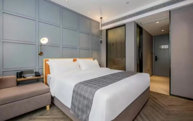 Yifeng hotel